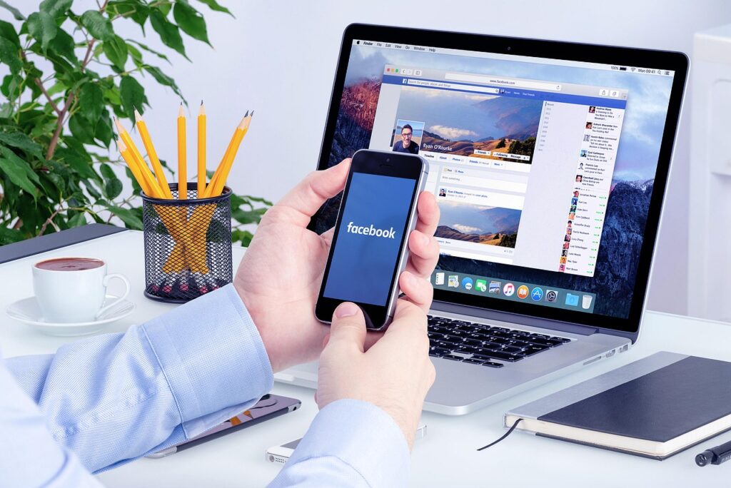 Postări Social Media